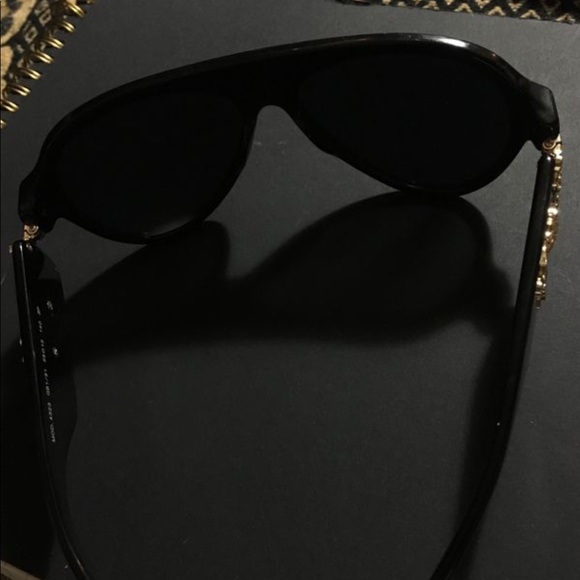 Versace black&gold sunglasses, unisex, authentic - Picture 4 of 7